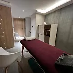 Moderne A Avec Terrasse Et Parking - Fr-1-562-75 Apartment Courchevel