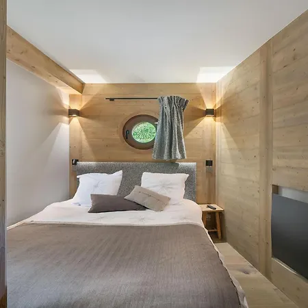 Moderne à Avec Terrasse Et Parking - Fr-1-562-75