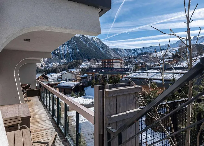 Moderne A Avec Terrasse Et Parking - Fr-1-562-75 Lejlighed *